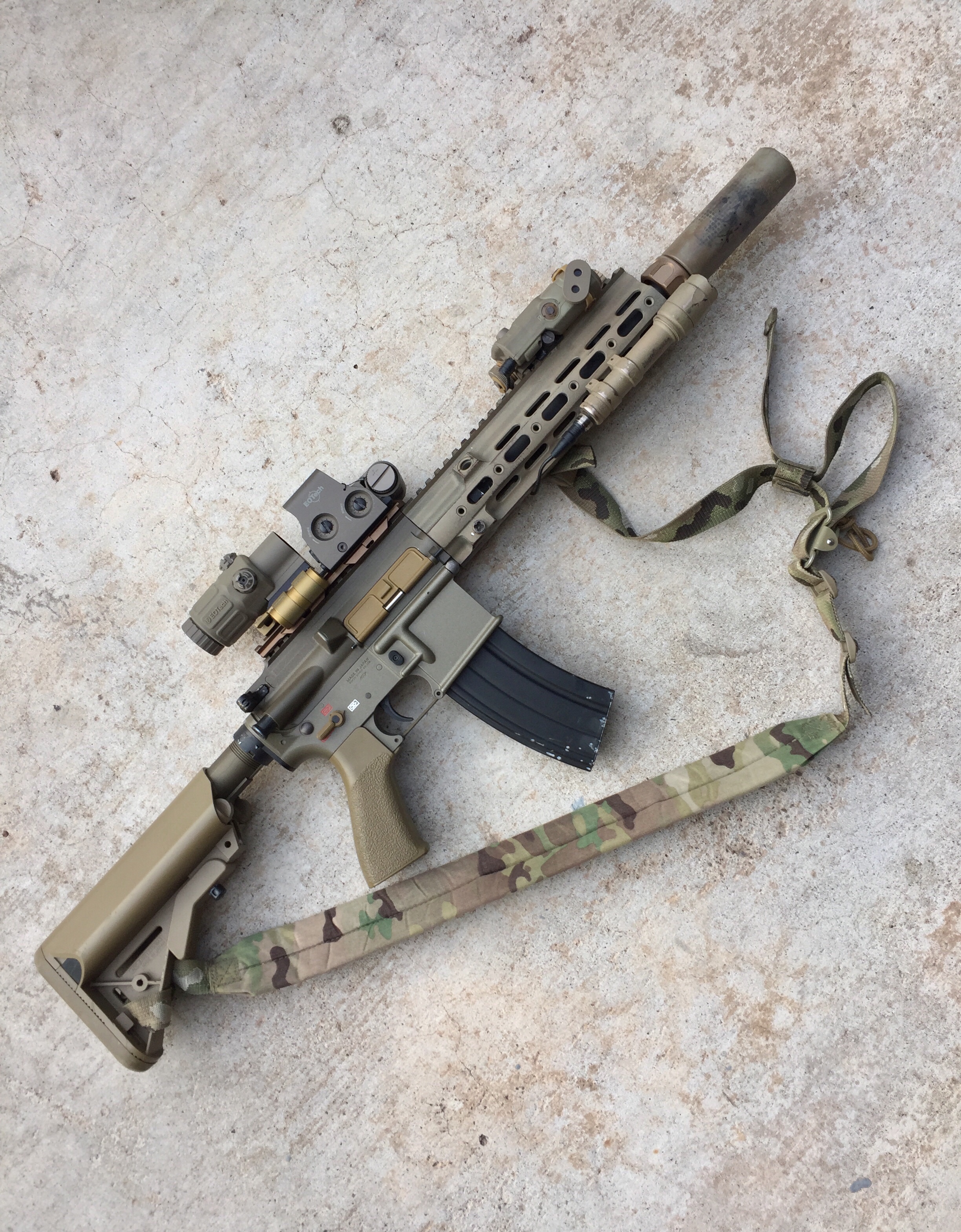 Cyrus Devtsix Silver Team: upp3rz_d0wn3rz's CAG-inspired HK416D – The