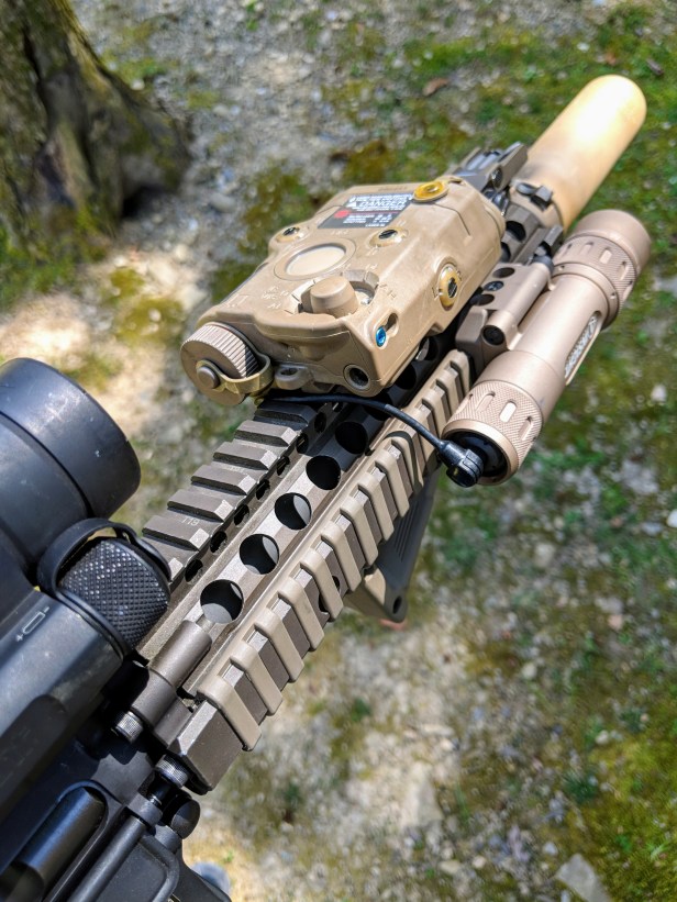 Maker:0x4c,Date:2017-10-13,Ver:4,Lens:Kan03,Act:Lar01,E-Y