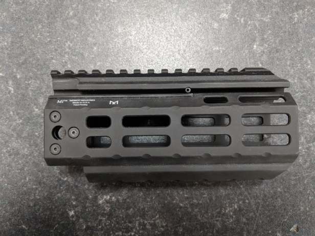 2AF52995-F314-4B2F-B48A-1097E5F116D7