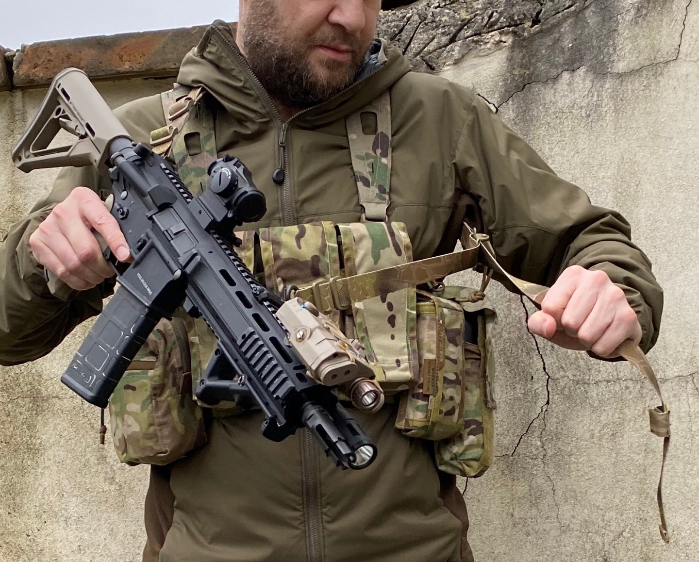 Ultraite Rig Crye Precision Airlite Convertible Chest Rig Vs. WTF Ultralite Admin ...